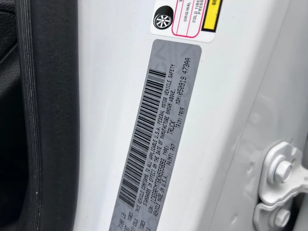 2019 Ram 1500 - 1C6SRFMT6KN555893 - Image #21