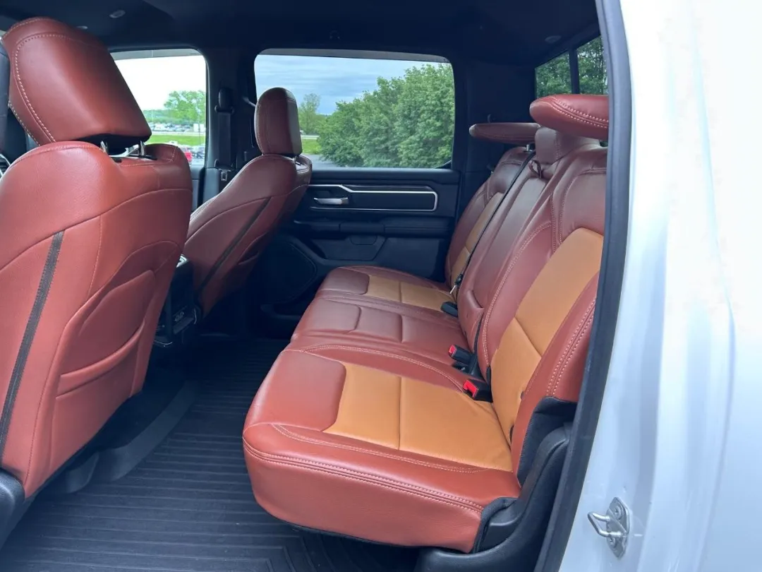 2019 Ram 1500 - 1C6SRFMT6KN555893 - Image #8