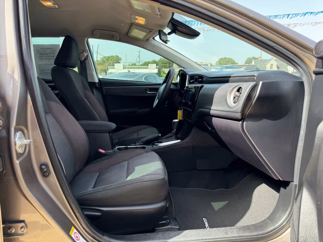 2019 Toyota Corolla - 5YFBURHE5KP943446 - Image #15