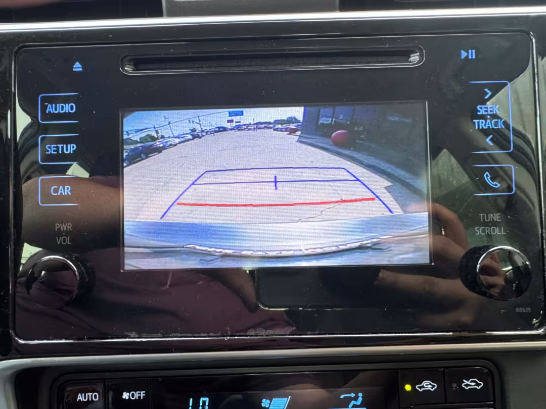2019 Toyota Corolla - 5YFBURHE5KP943446 - Image #19
