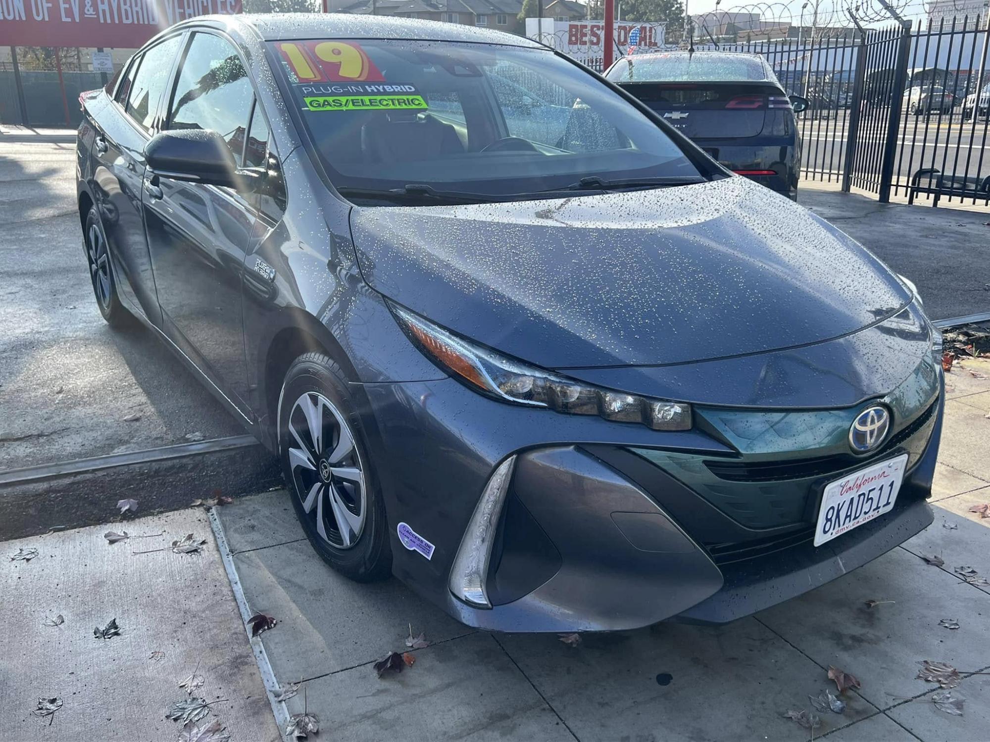 2019 Toyota Prius Prime - JTDKARFP8K3119043 - Image #1