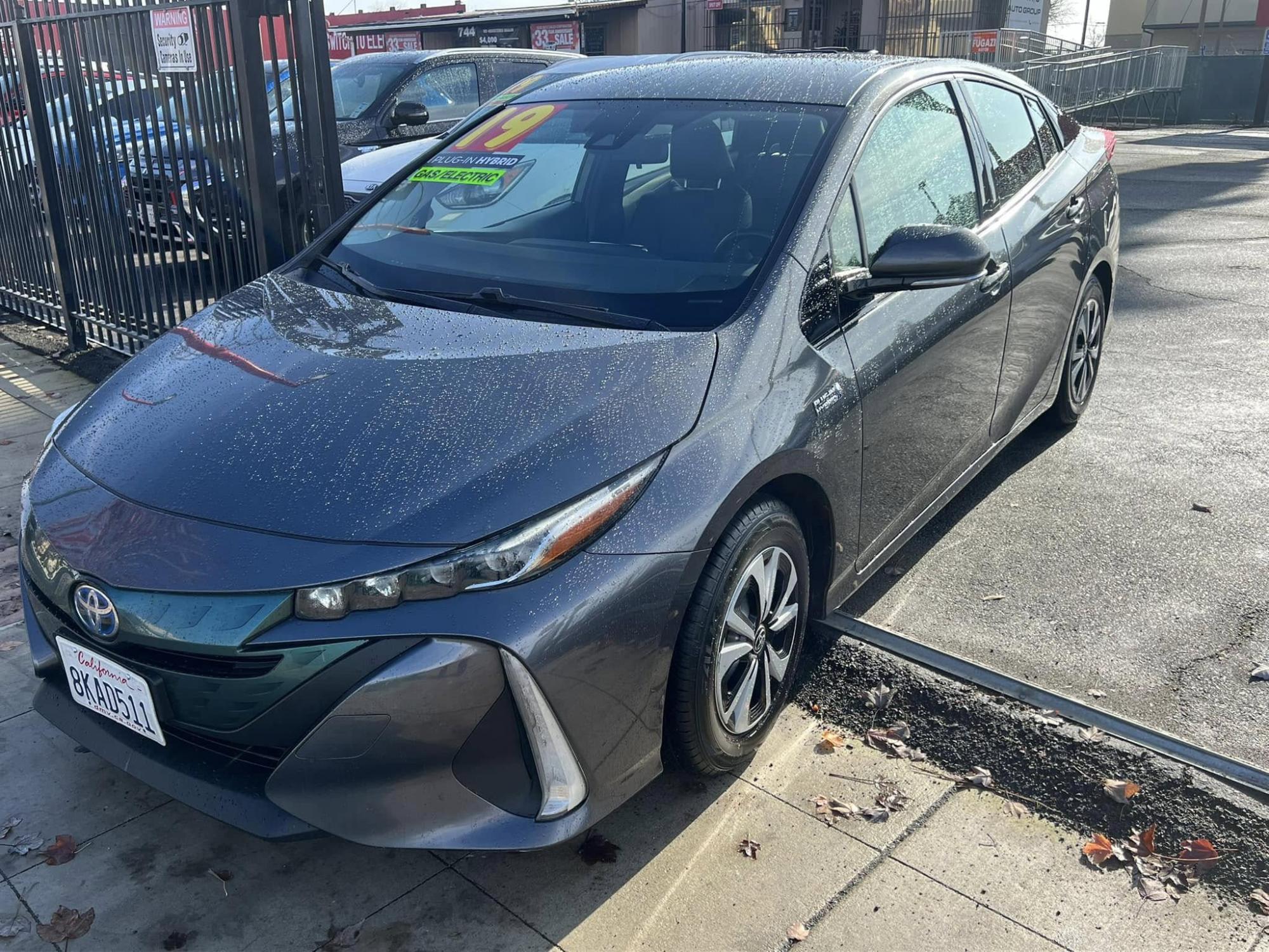 2019 Toyota Prius Prime - JTDKARFP8K3119043 - Image #3
