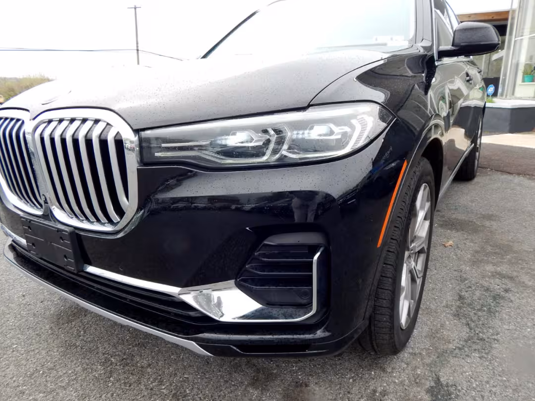 2020 BMW X7 - 5UXCW2C07L9A02493 - Image #11
