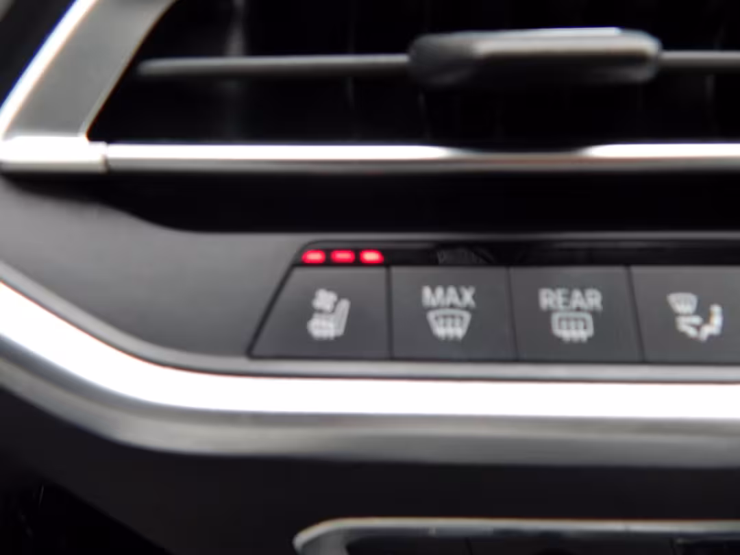 2020 BMW X7 - 5UXCW2C07L9A02493 - Image #28