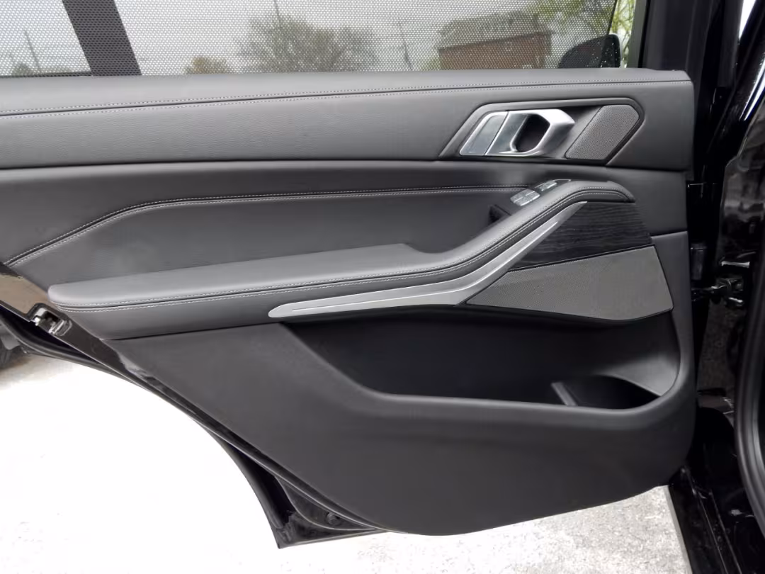 2020 BMW X7 - 5UXCW2C07L9A02493 - Image #34