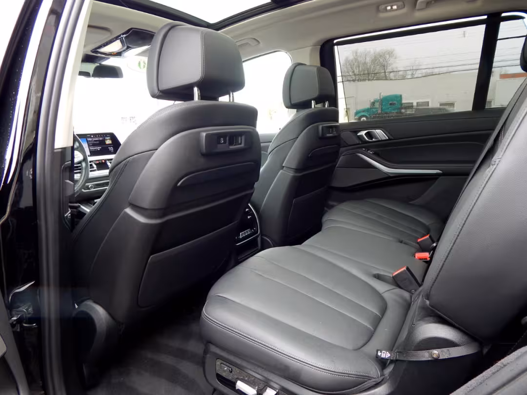 2020 BMW X7 - 5UXCW2C07L9A02493 - Image #35