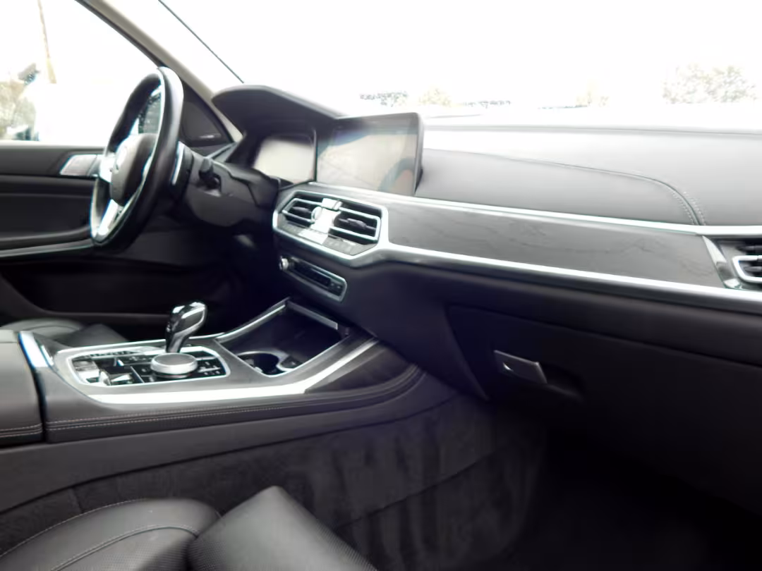 2020 BMW X7 - 5UXCW2C07L9A02493 - Image #45