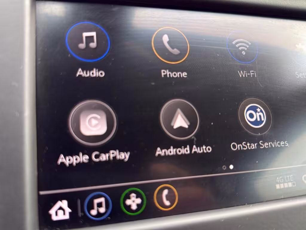 2020 Chevrolet Equinox - 2GNAXUEV4L6236603 - Image #18