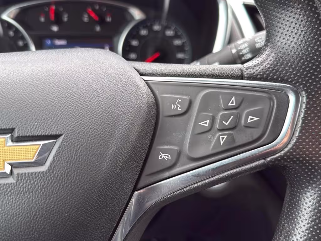 2020 Chevrolet Equinox - 2GNAXUEV4L6236603 - Image #24