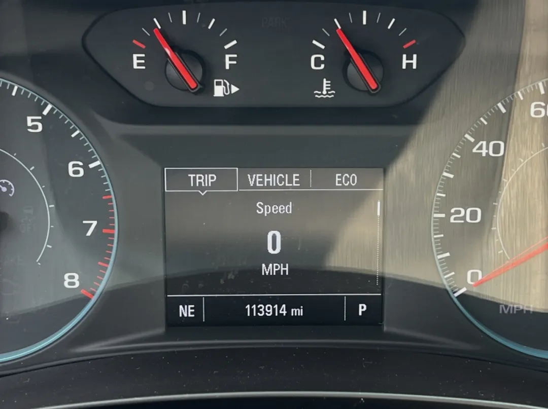2020 Chevrolet Malibu - 1G1ZC5ST6LF000954 - Image #19
