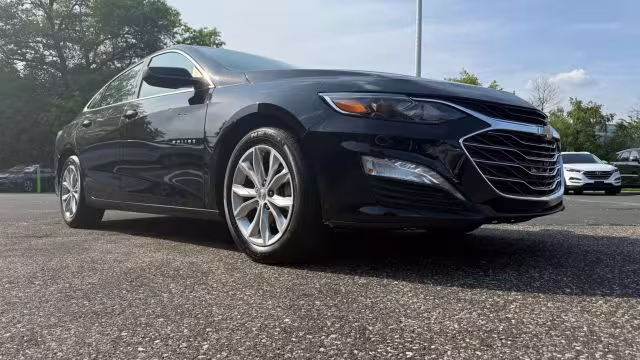 2020 Chevrolet Malibu - 1G1ZD5ST5LF087906 - Image #12