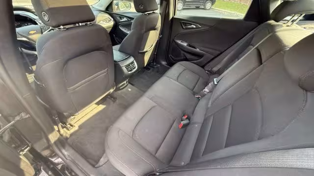 2020 Chevrolet Malibu - 1G1ZD5ST5LF087906 - Image #28