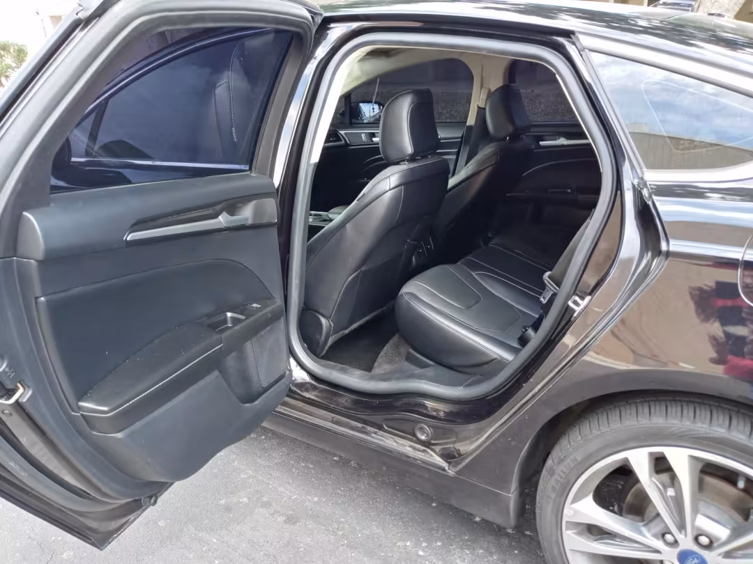 2020 Ford Fusion - 3FA6P0D96LR191805 - Image #11