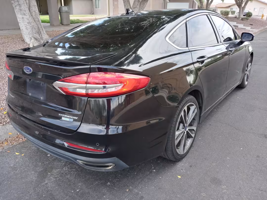 2020 Ford Fusion - 3FA6P0D96LR191805 - Image #4