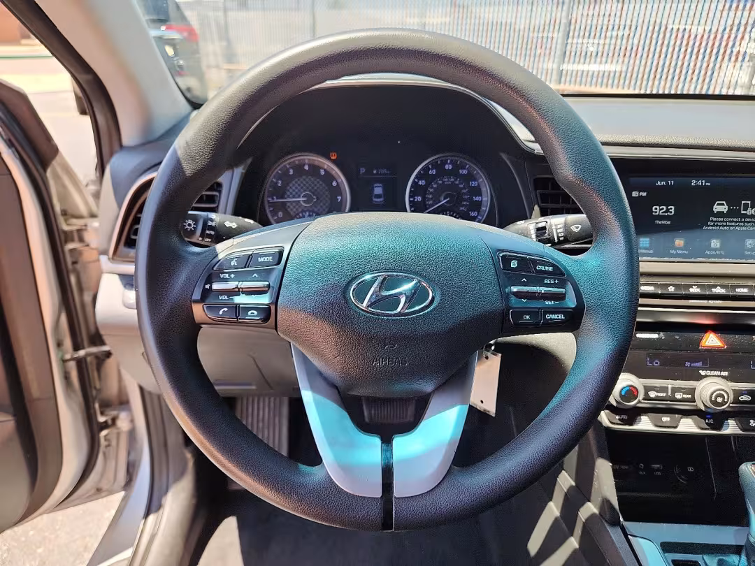 2020 Hyundai Elantra - 5NPD84LF7LH594157 - Image #11