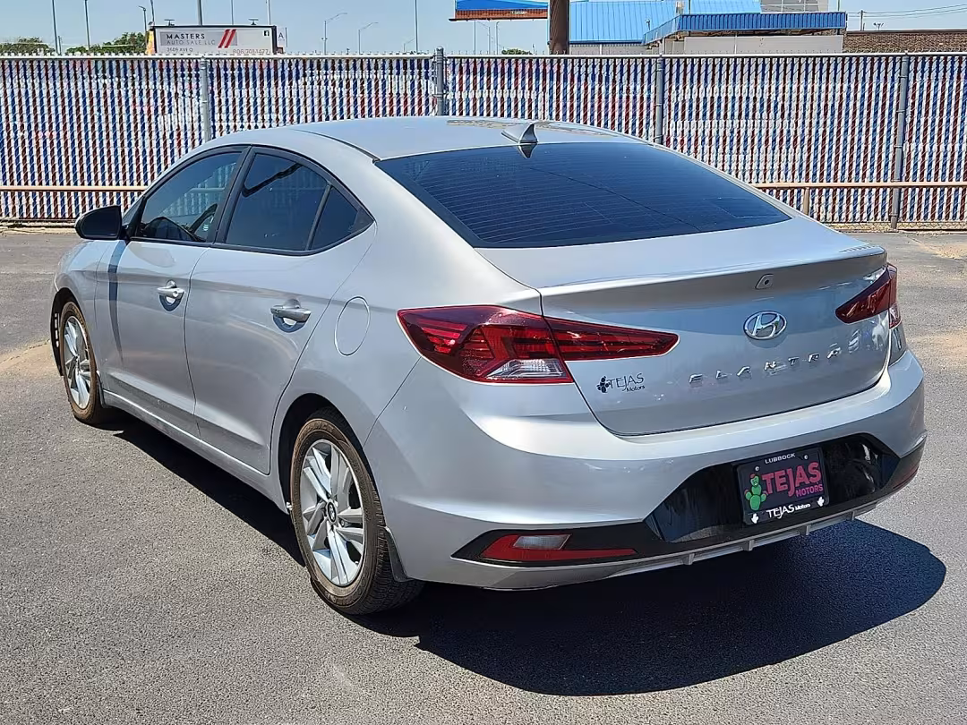 2020 Hyundai Elantra - 5NPD84LF7LH594157 - Image #3