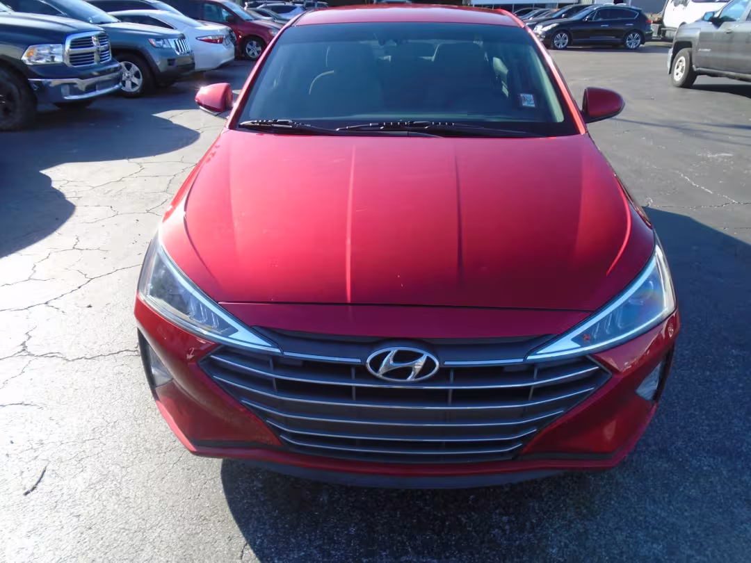 2020 Hyundai Elantra - 5NPD84LFXLH550055 - Image #3