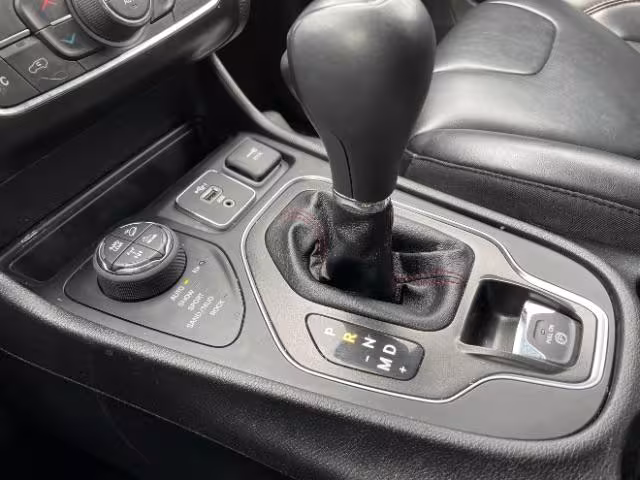 2020 Jeep Cherokee - 1C4PJMBN0LD635227 - Image #14