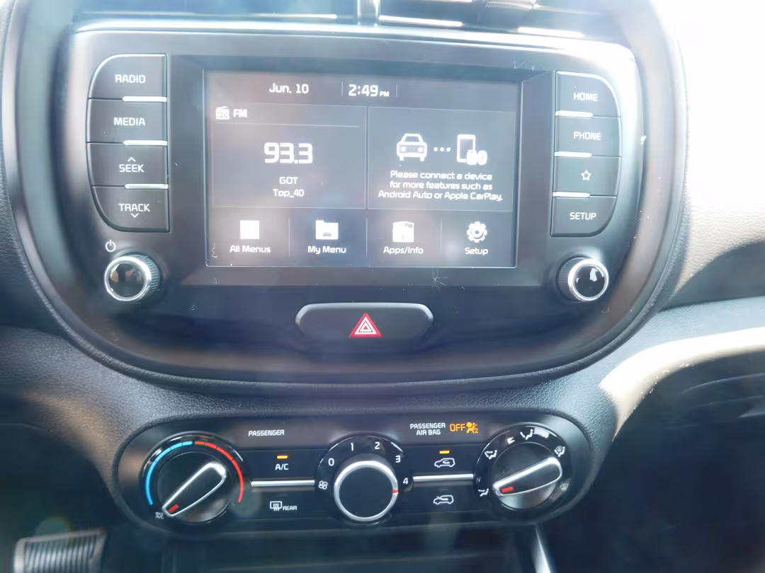 2020 Kia Soul - KNDJ23AU2L7732255 - Image #4