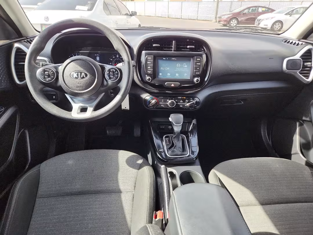 2020 Kia Soul - KNDJ23AU4L7113026 - Image #5