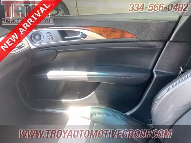2020 Lincoln MKZ - 3LN6L5E96LR602472 - Image #30