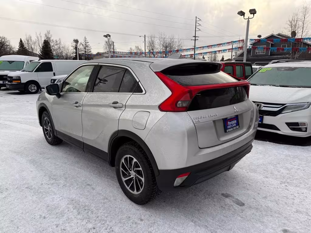 2020 Mitsubishi Eclipse Cross - JA4AT3AA2LZ022256 - Image #2