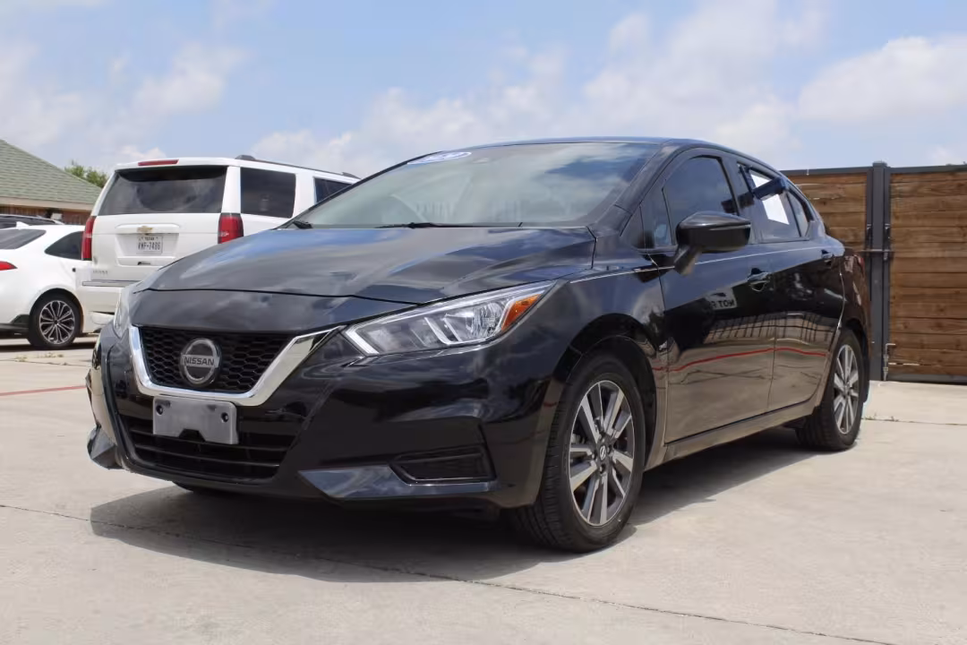 2020 Nissan Versa - 3N1CN8EV3LL847350 - Image #2