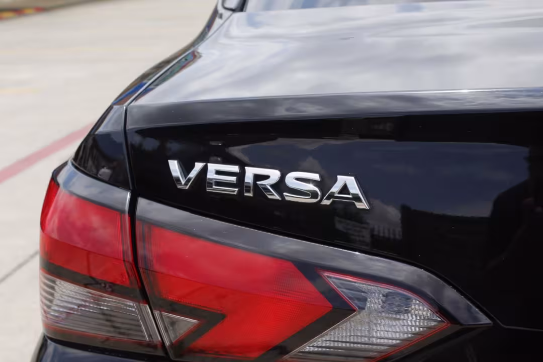 2020 Nissan Versa - 3N1CN8EV3LL847350 - Image #7
