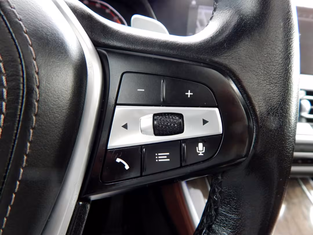 2021 BMW X5 - 5UXCR6C07M9G45541 - Image #22
