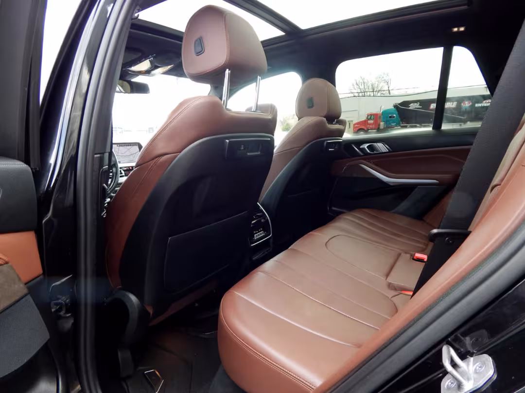 2021 BMW X5 - 5UXCR6C07M9G45541 - Image #32