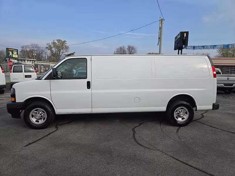 2021 Chevrolet Express - 1GCWGBF70M1307349 - Image #1