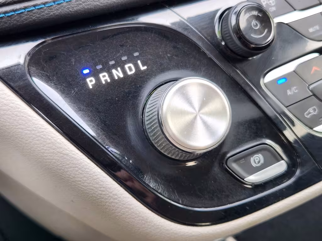 2021 Chrysler Pacifica - 2C4RC3BG7MR549328 - Image #25