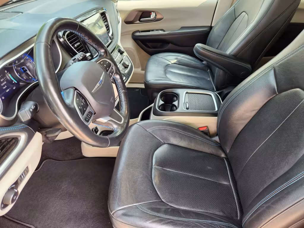 2021 Chrysler Pacifica - 2C4RC3BG7MR549328 - Image #8