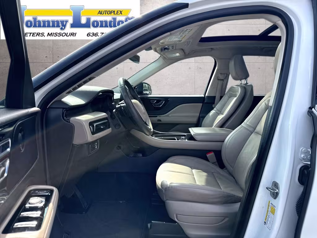 2021 Lincoln Aviator - 5LM5J7XC9MGL17373 - Image #19