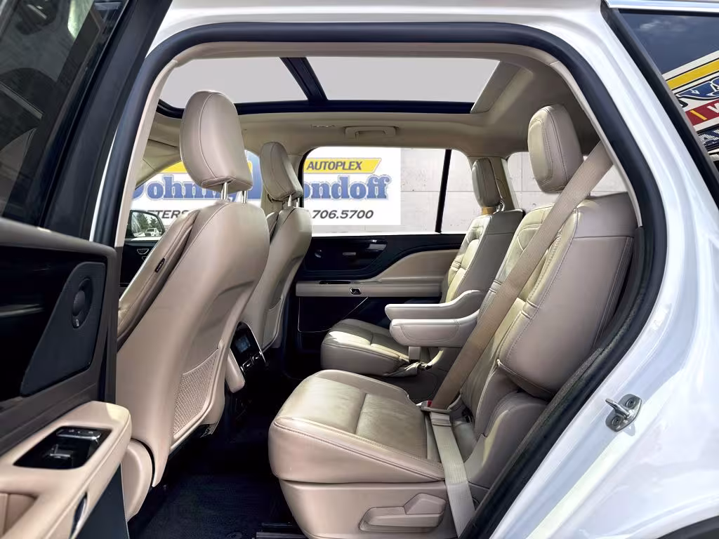 2021 Lincoln Aviator - 5LM5J7XC9MGL17373 - Image #20