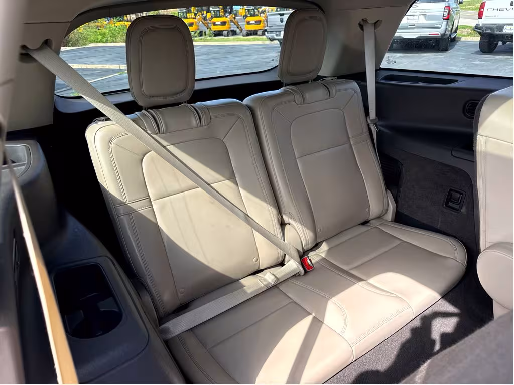 2021 Lincoln Aviator - 5LM5J7XC9MGL17373 - Image #7