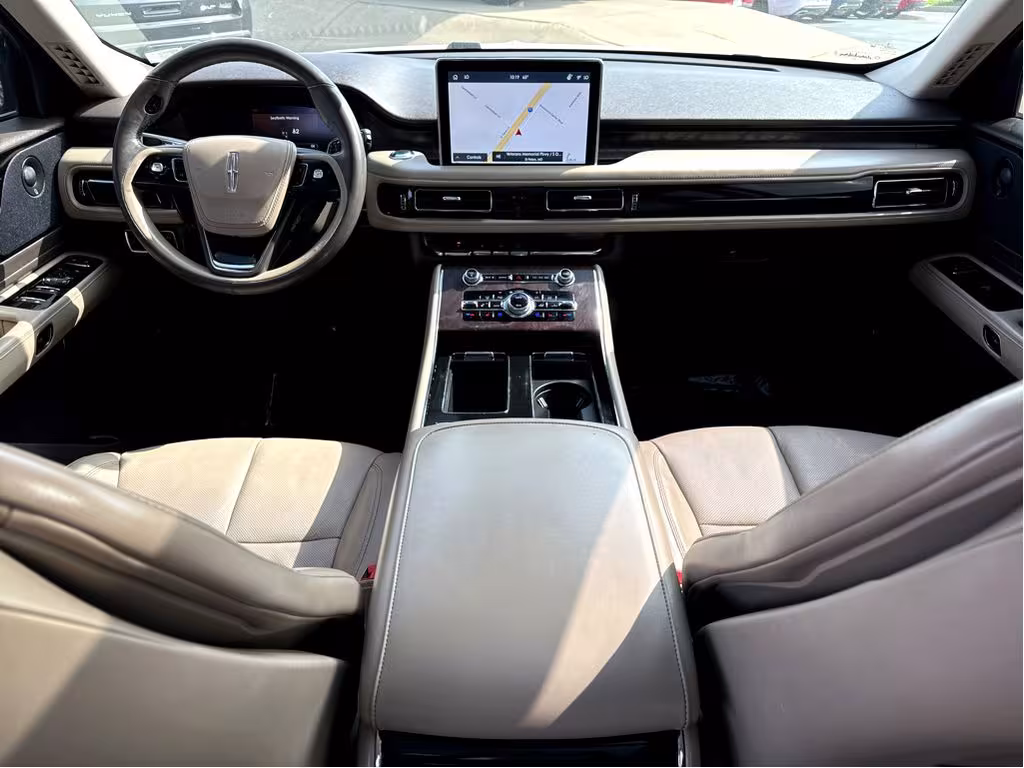 2021 Lincoln Aviator - 5LM5J7XC9MGL17373 - Image #9
