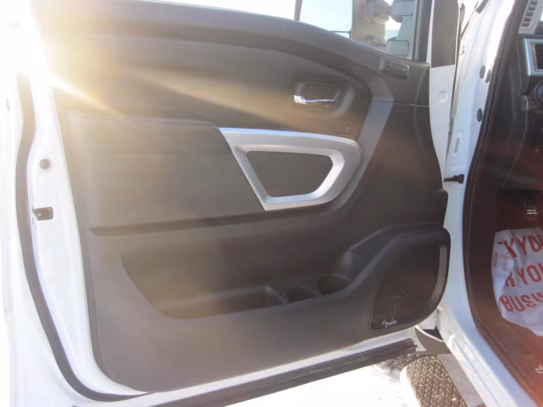 2021 Nissan Titan - 1N6AA1ED5MN509428 - Image #8