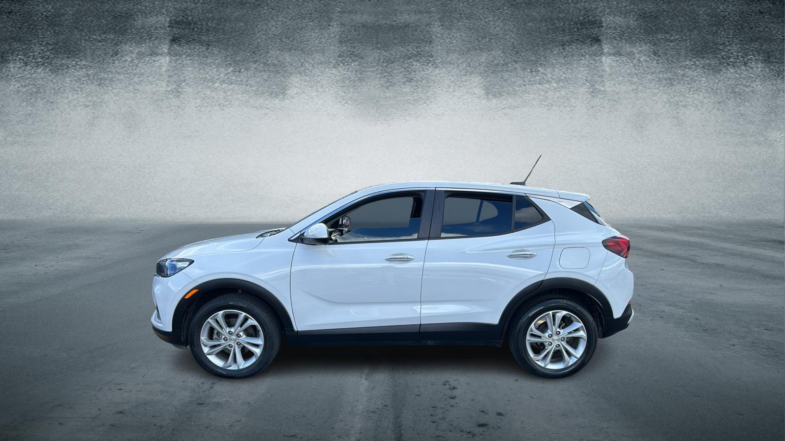 2022 Buick Encore GX - KL4MMBS25NB099890 - Image #2