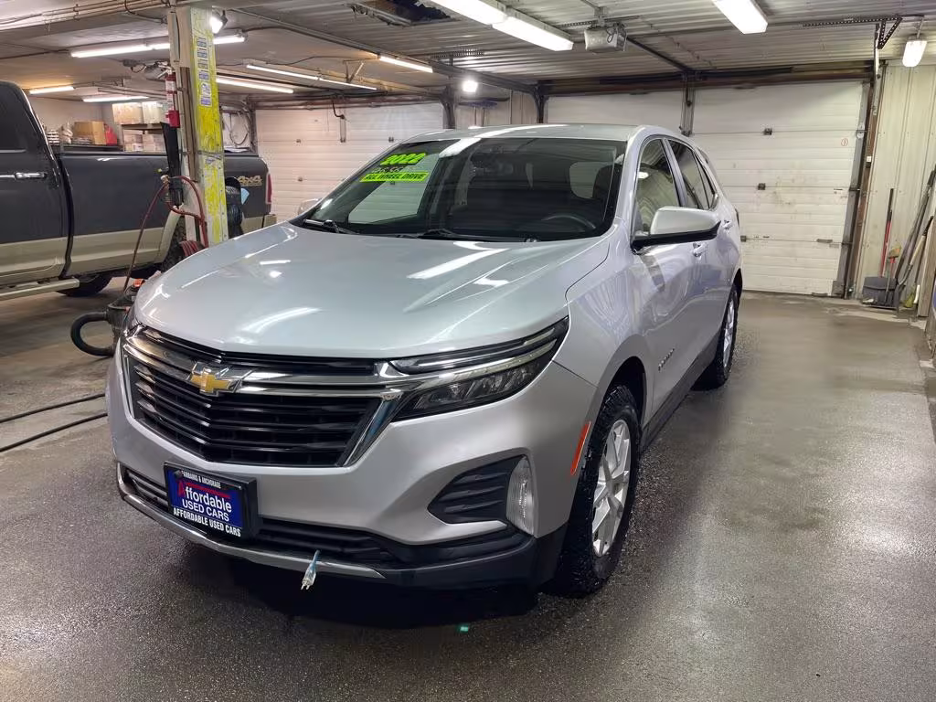 2022 Chevrolet Equinox - 3GNAXUEV4NL241038 - Image #1