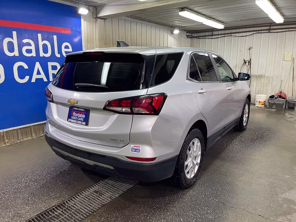 2022 Chevrolet Equinox - 3GNAXUEV4NL241038 - Image #2