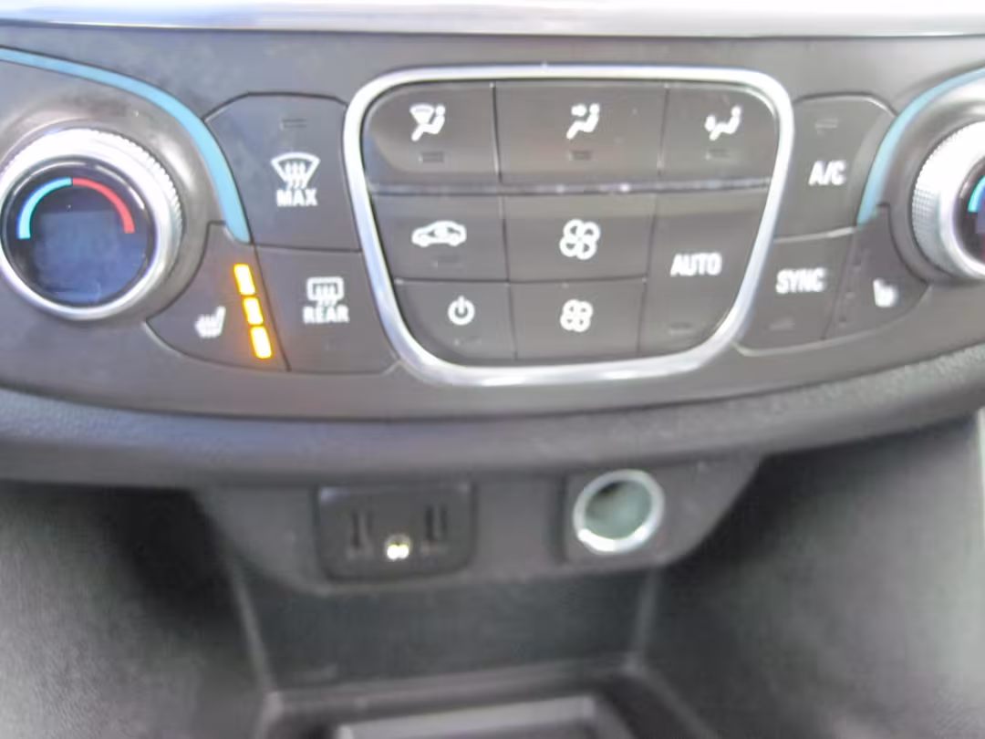 2022 Chevrolet Traverse - 1GNEVHKW0NJ151310 - Image #16