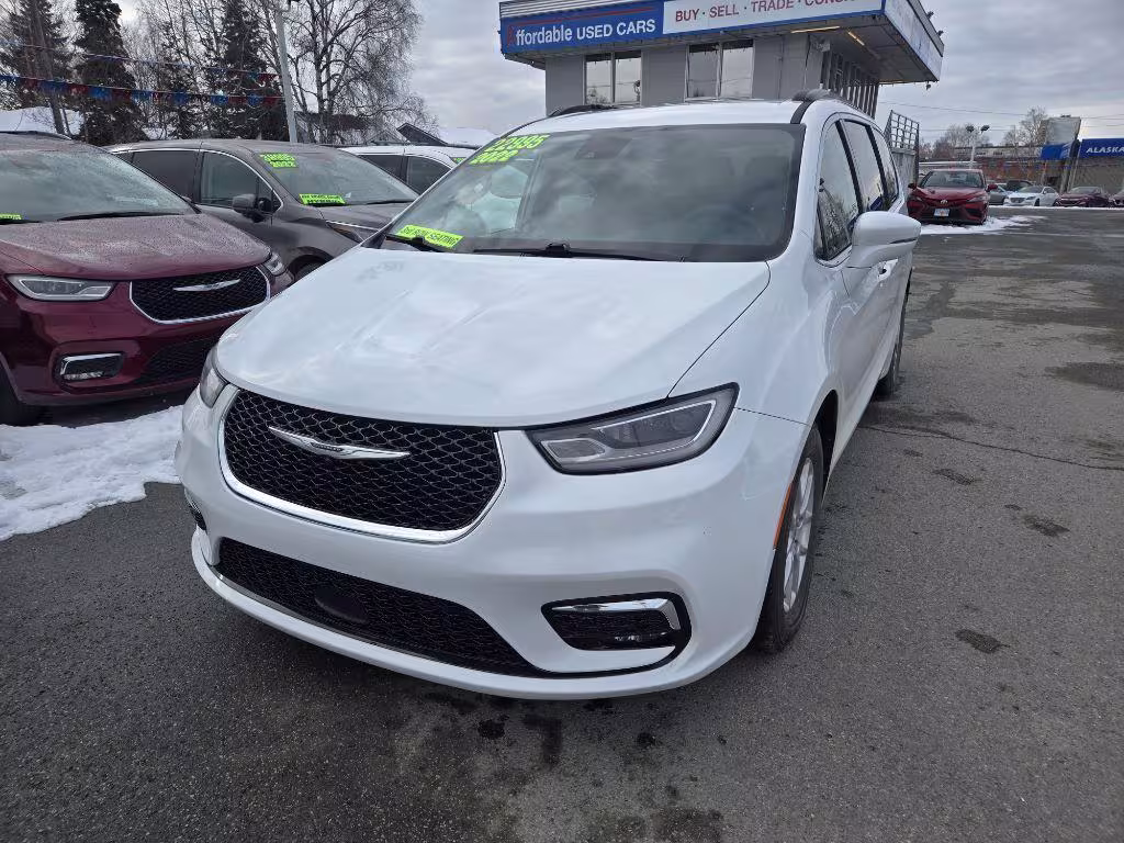 2022 Chrysler Pacifica - 2C4RC1BG1NR178219 - Image #1