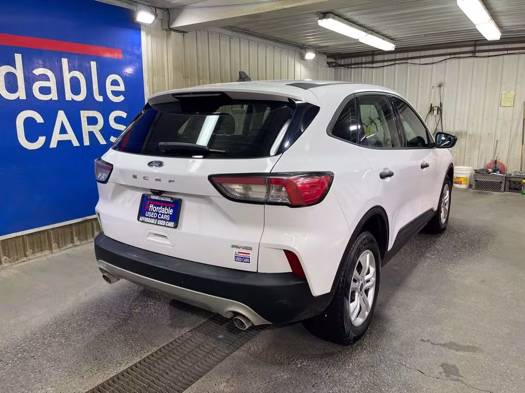 2022 Ford Escape - 1FMCU9F65NUA56254 - Image #2