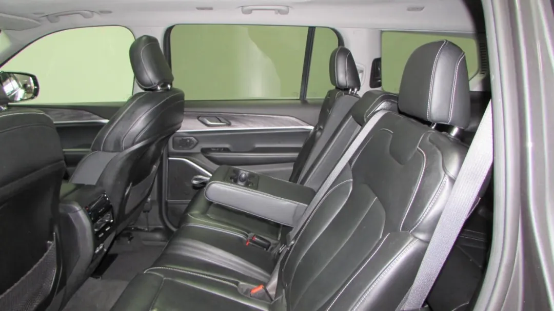 2022 Jeep Grand Cherokee L - 1C4RJKBG8N8526329 - Image #25
