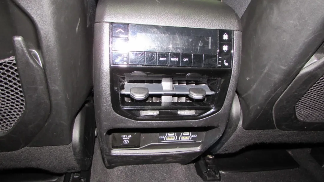 2022 Jeep Grand Cherokee L - 1C4RJKBG8N8526329 - Image #26