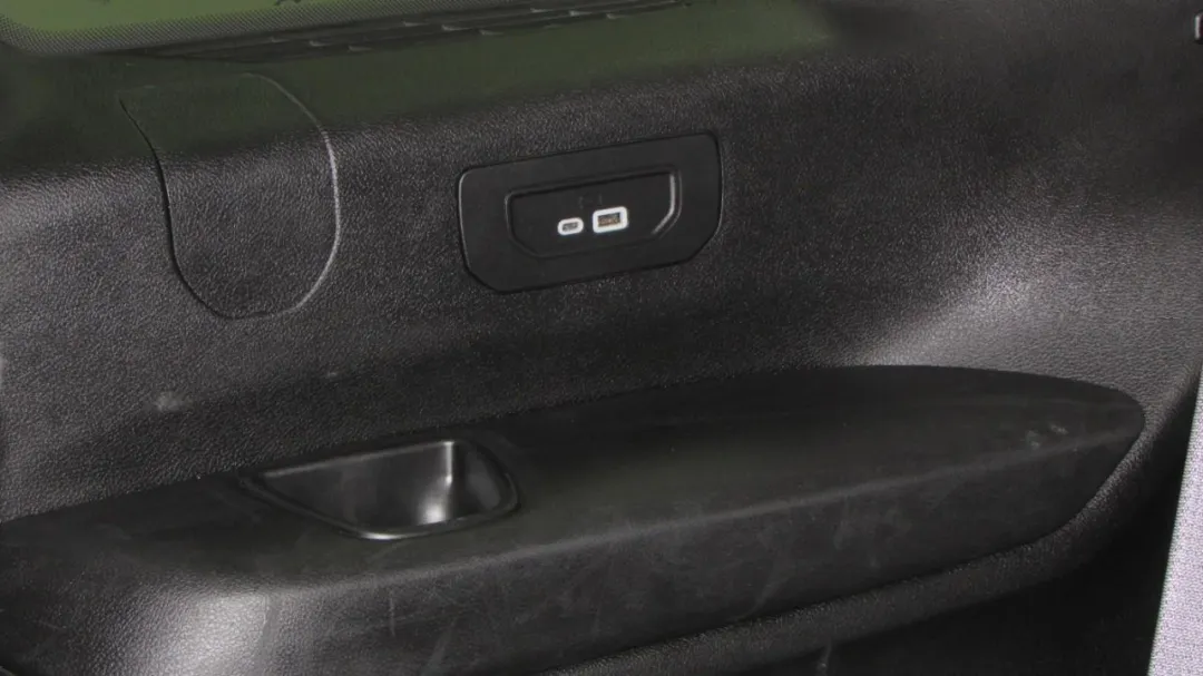 2022 Jeep Grand Cherokee L - 1C4RJKBG8N8526329 - Image #28