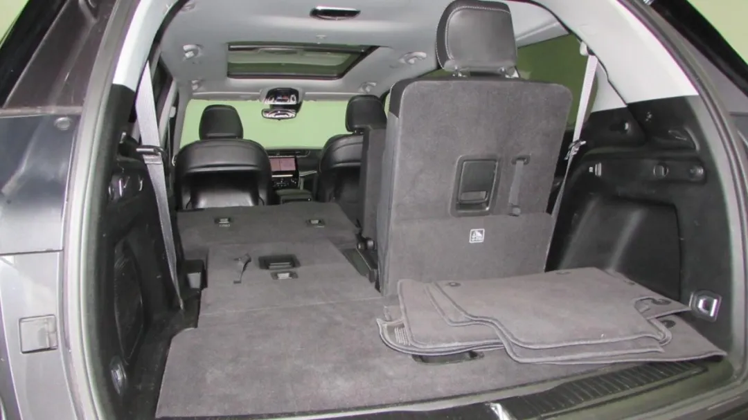 2022 Jeep Grand Cherokee L - 1C4RJKBG8N8526329 - Image #30