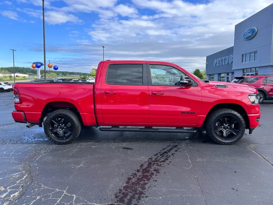 2022 Ram 1500 - 1C6RRFFG2NN296340 - Image #1