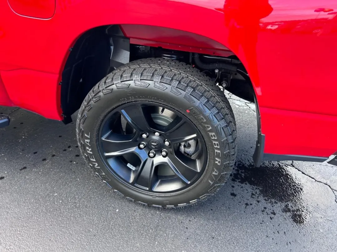 2022 Ram 1500 - 1C6RRFFG2NN296340 - Image #5